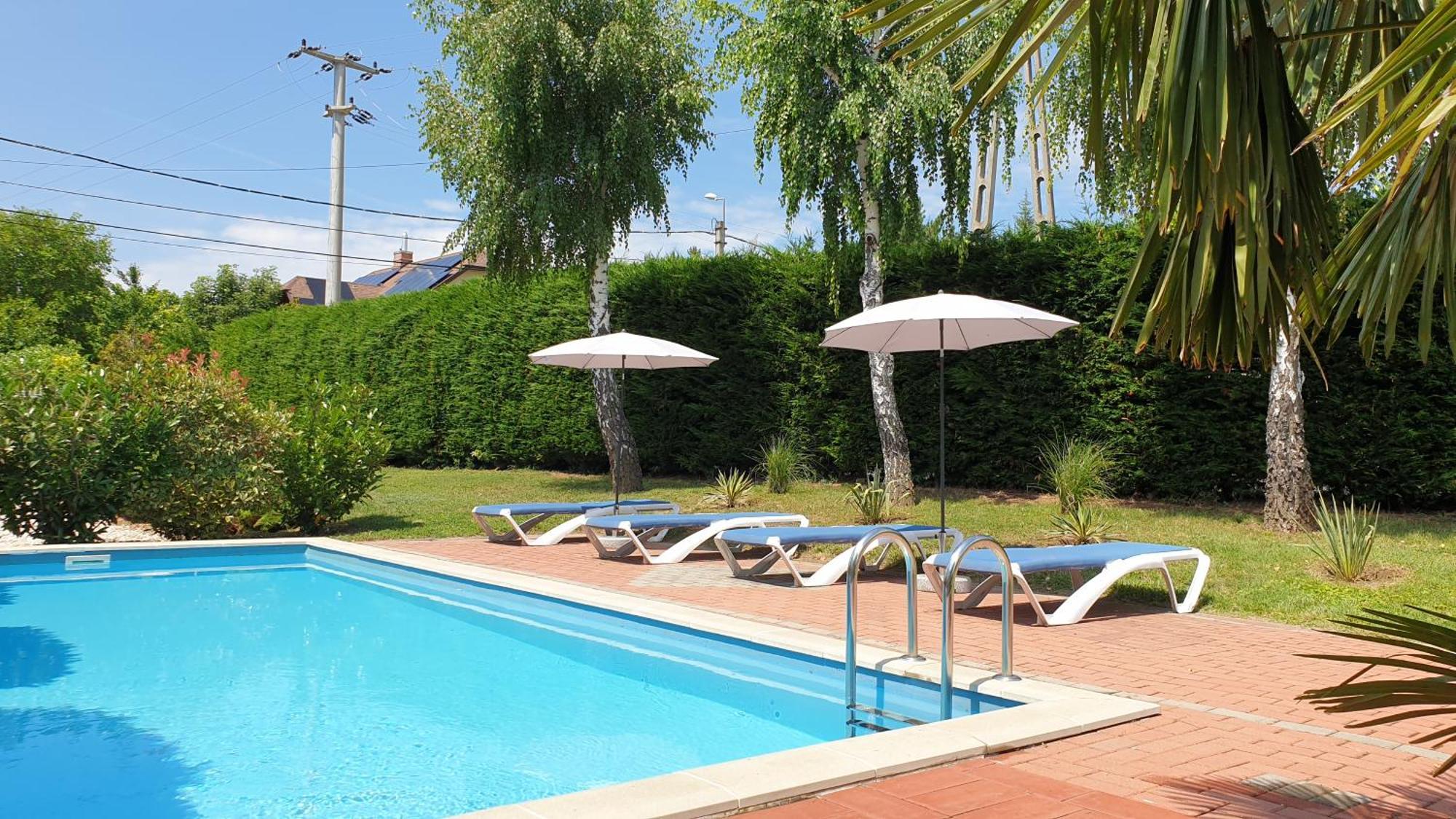 Eden Villa Apartmanhaz Balatonfured Exterior photo